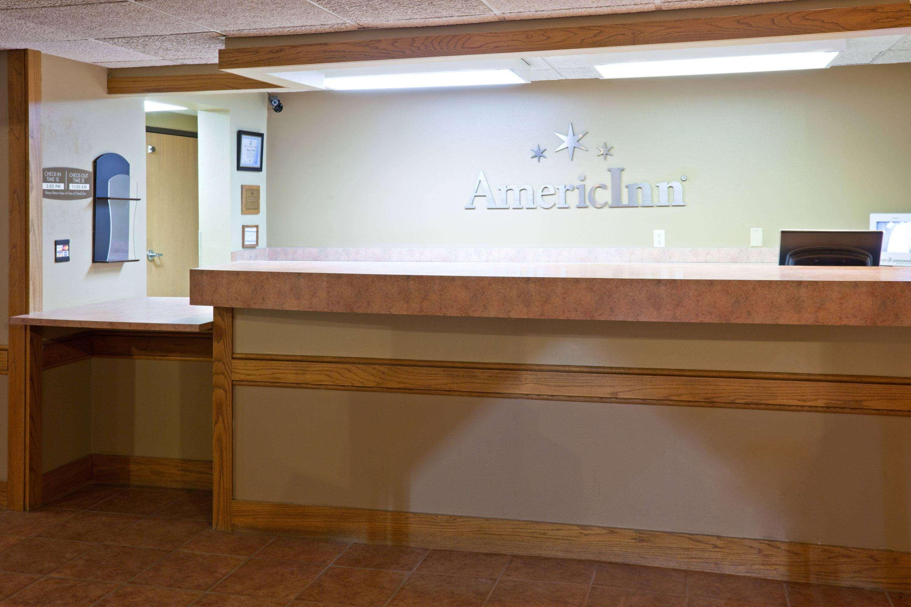 Americinn By Wyndham Blue Earth Exterior photo